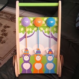 Melissa & Doug First Play Ring And Ding Forest Friends Push Toy W/Bells. 12M+